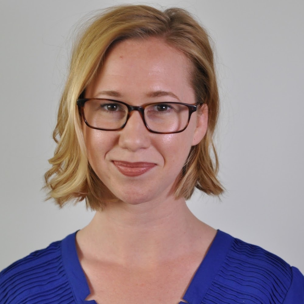 Meet your Posher, Hilary